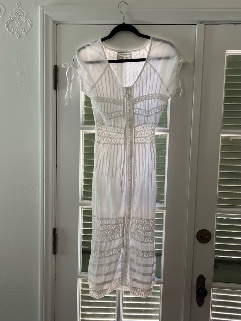 White vintage cotton with cotton crocheted lace inserts by Glam Vintage Soul